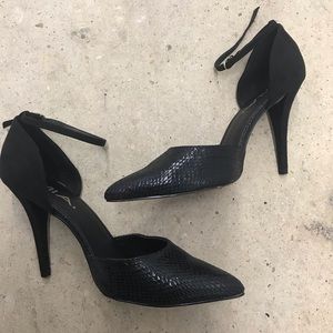 Sexy MIA black pumps with ankle strap size 8